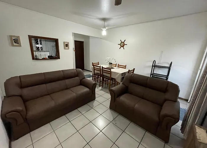 Lindo Apartamento Super Completo Em Meia Praia, 100 Metros Do Mar E 10 Quadras Do Centro