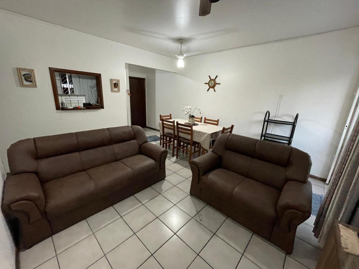Apartment Lindo Super Completo Em Meia Praia, 100 Metros Do Mar E 10 Quadras Do Centro *